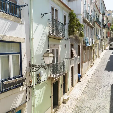 Retreat * Lisbon