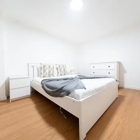 Retreat Apartment *